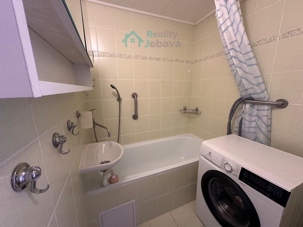 Pronájem bytu 3+1 85 m2, Chrudim – náhled fotky 11