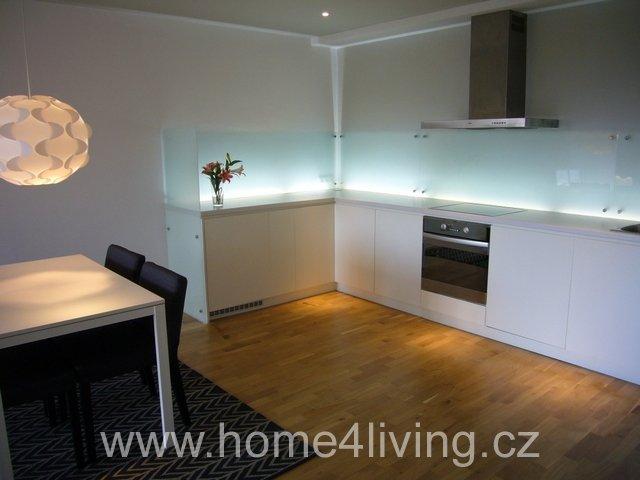 Pronájem bytu 2+kk 62 m2