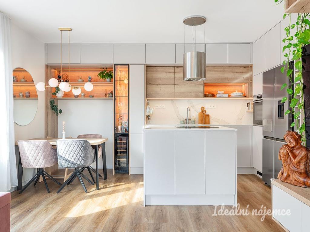 Pronájem bytu 3+kk 70 m2