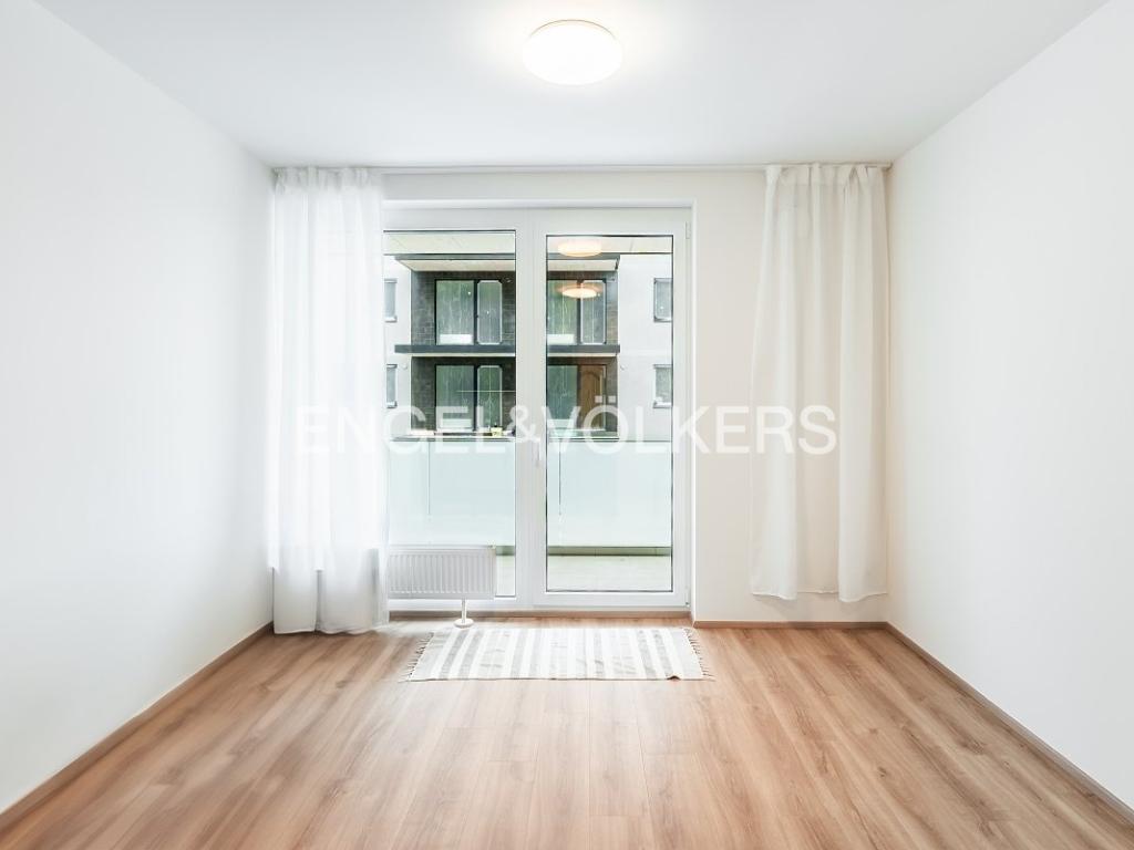 Pronájem bytu 1+kk 27 m2