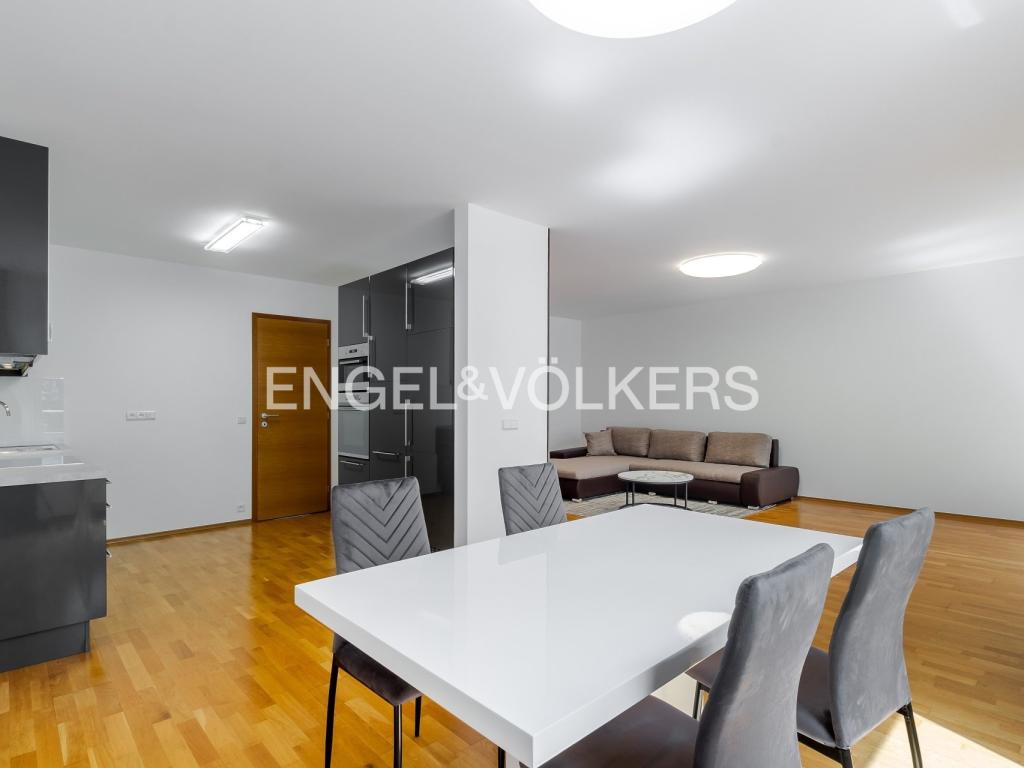 Pronájem bytu 3+kk 115 m2