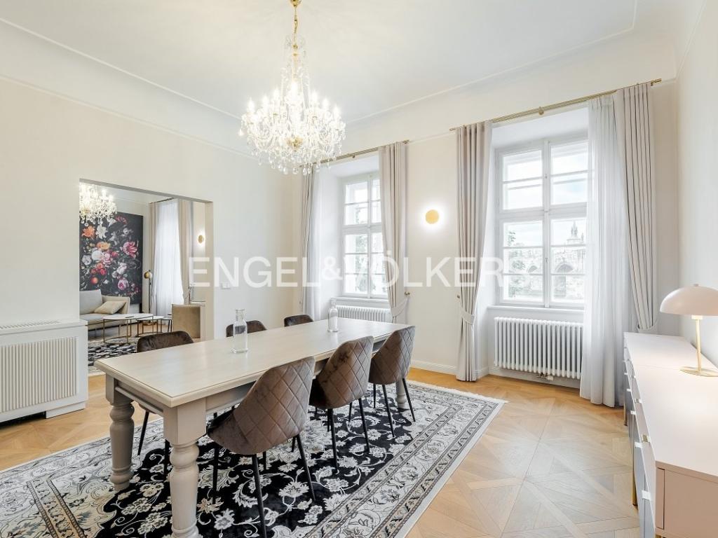 Pronájem bytu 4+kk 161 m2