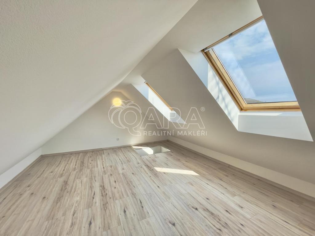 Pronájem bytu 3+kk 84 m2