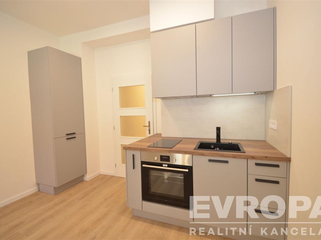 Pronájem bytu 1+kk 31 m2