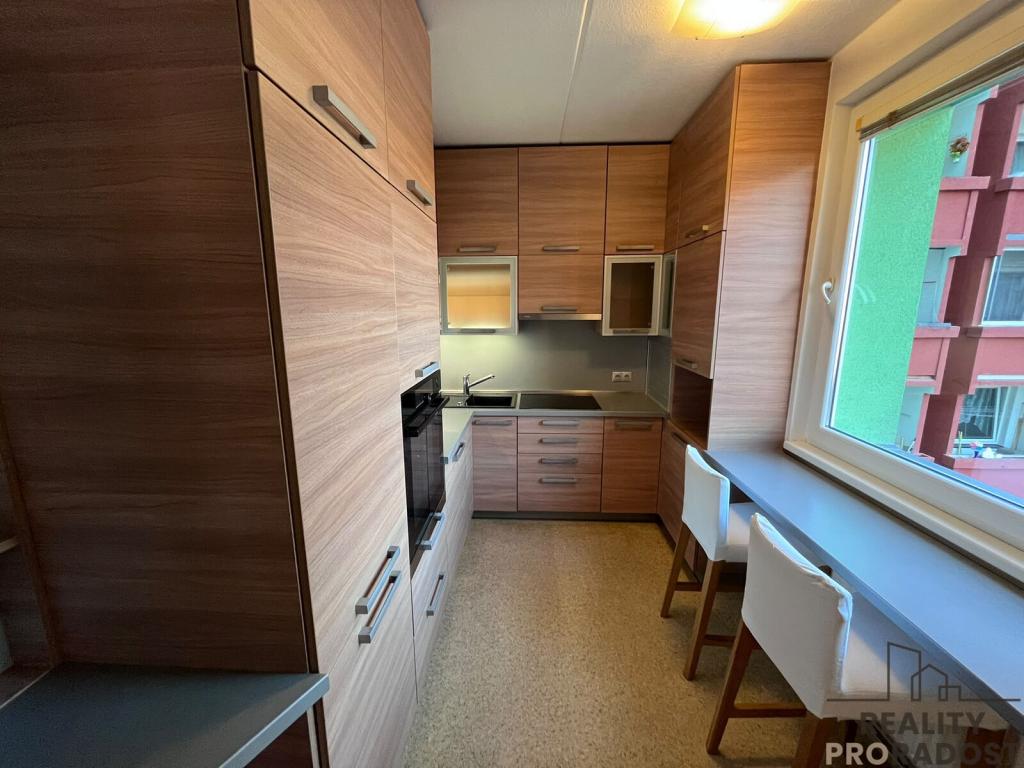 Pronájem bytu 4+1 75 m2, České Budějovice – náhled fotky 3