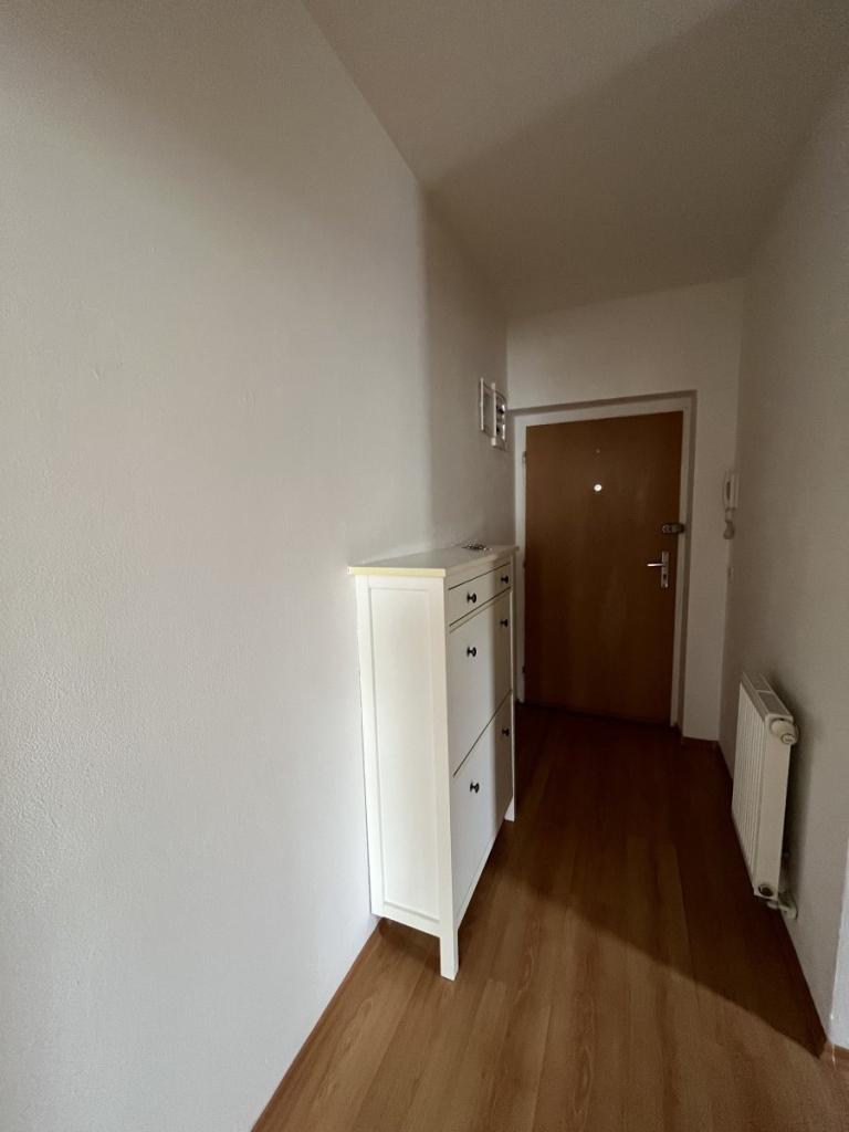 Pronájem bytu 2+kk 50 m² – pohled 6
