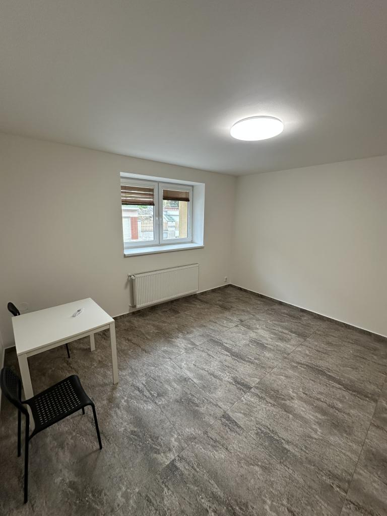 Pronájem bytu 1+1 30 m2