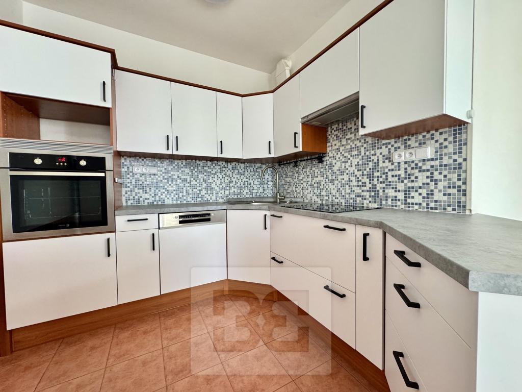 Pronájem bytu 3+kk 74 m2
