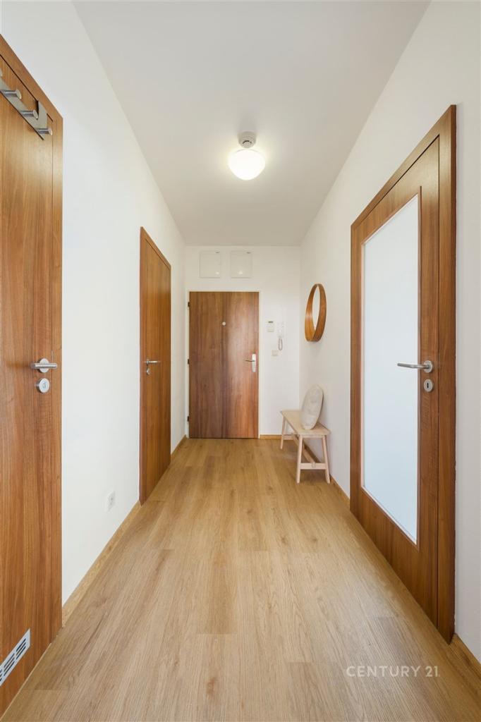 Pronájem bytu 2+kk 52 m2