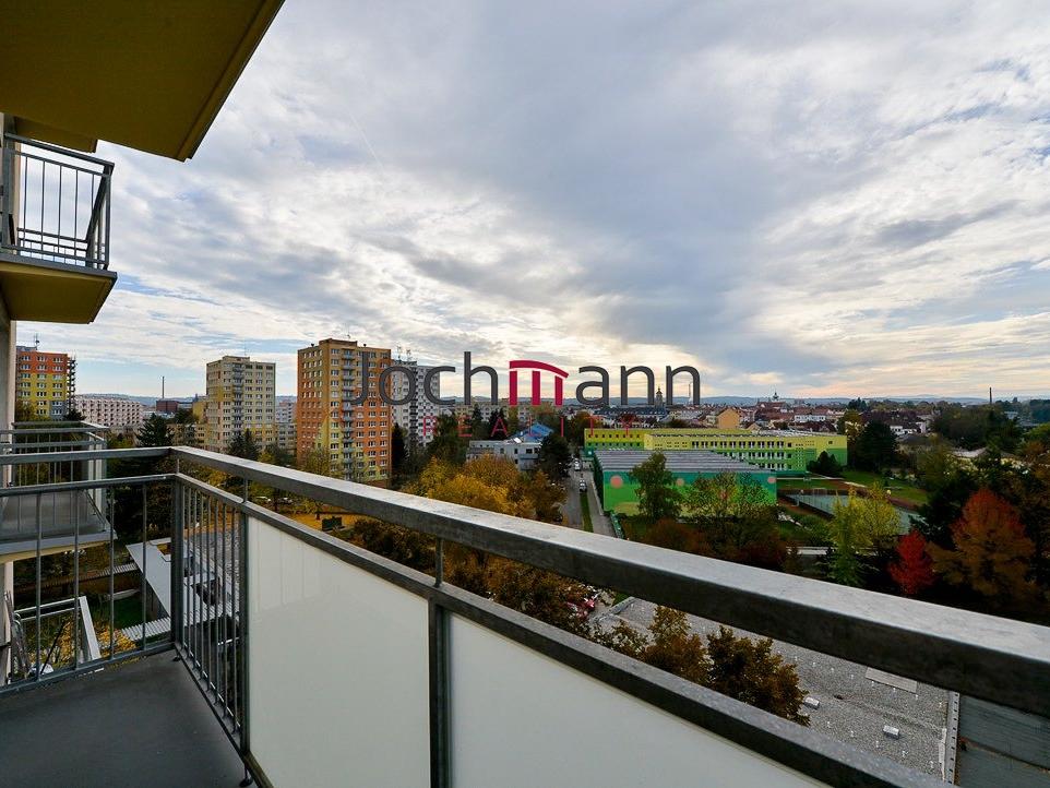 Pronájem bytu 1+1 52 m2