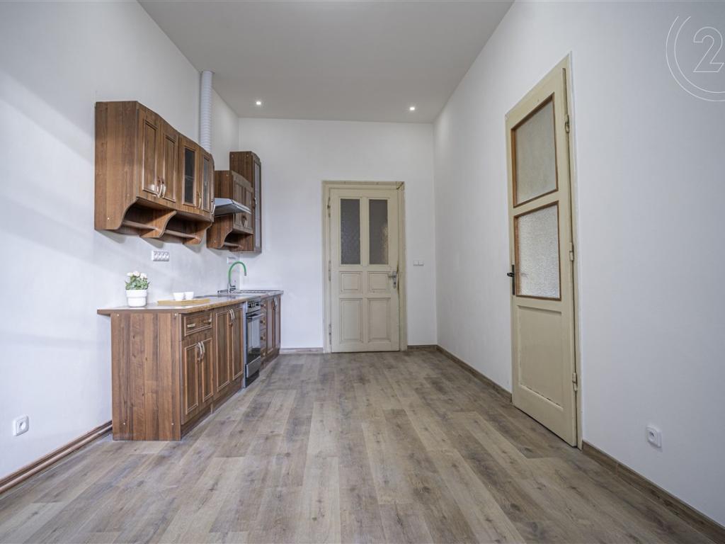 Pronájem bytu 2+1 77 m2