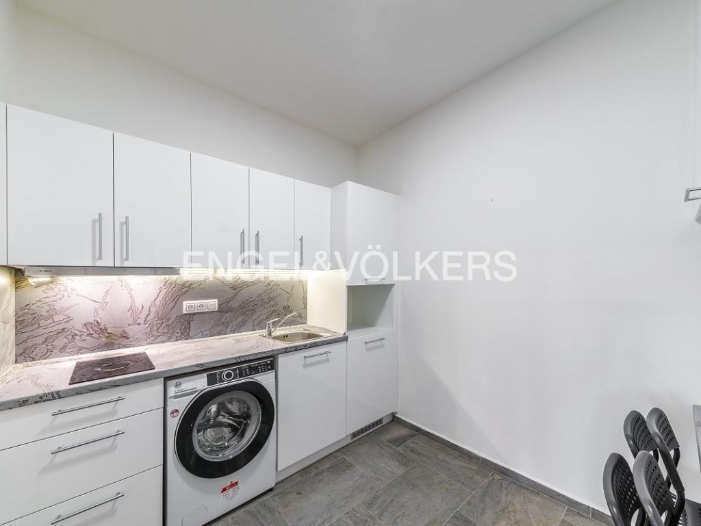 Pronájem bytu 1+kk 27 m2