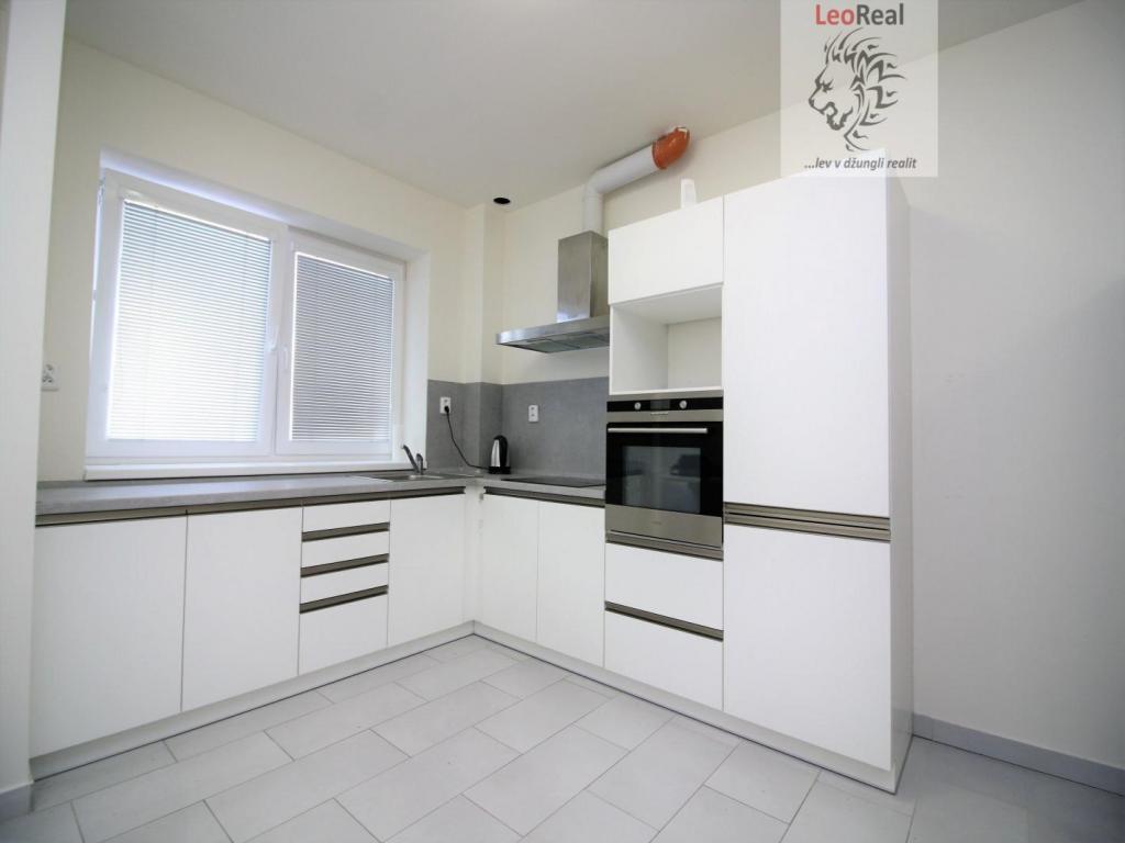 Pronajem bytu garsonka 34 m2