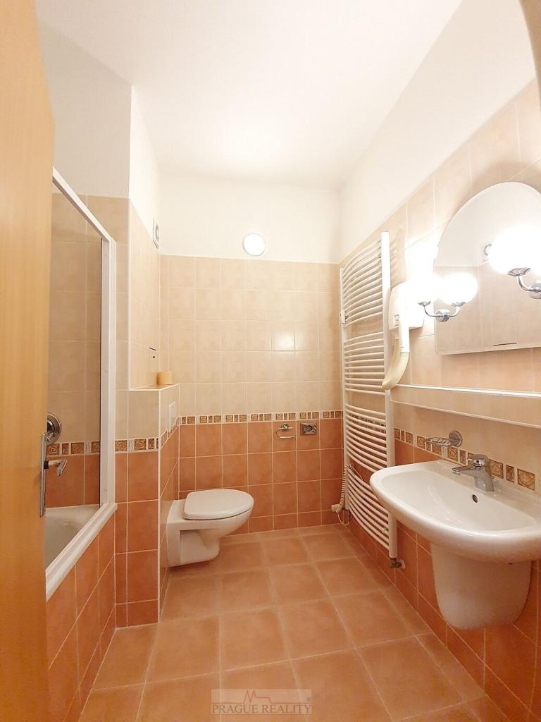 Pronájem bytu 1+kk 27 m2
