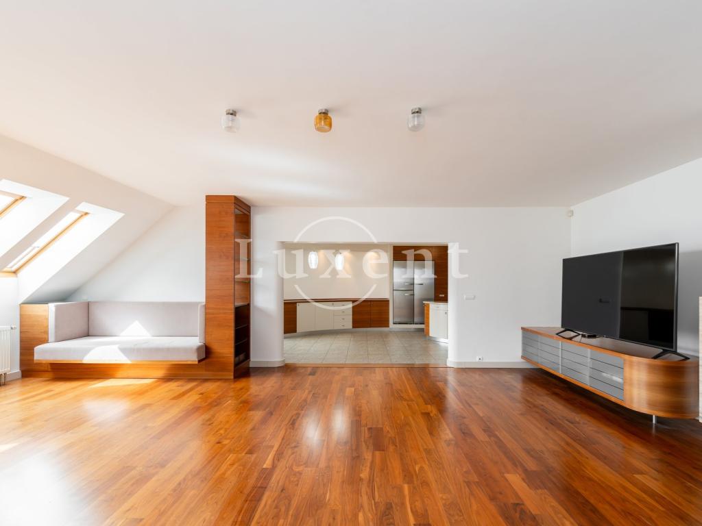Pronájem bytu 4+1 294 m2