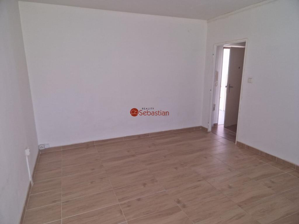 Pronájem bytu 1+kk 28 m2