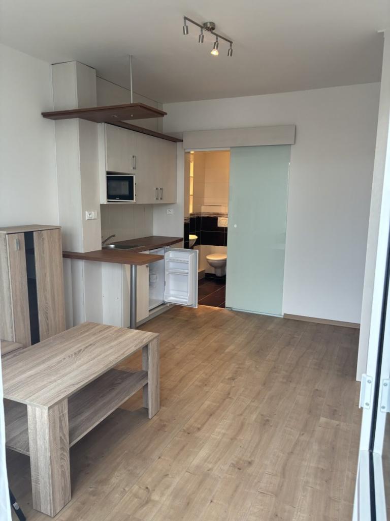 Pronájem bytu 1+kk 22 m2