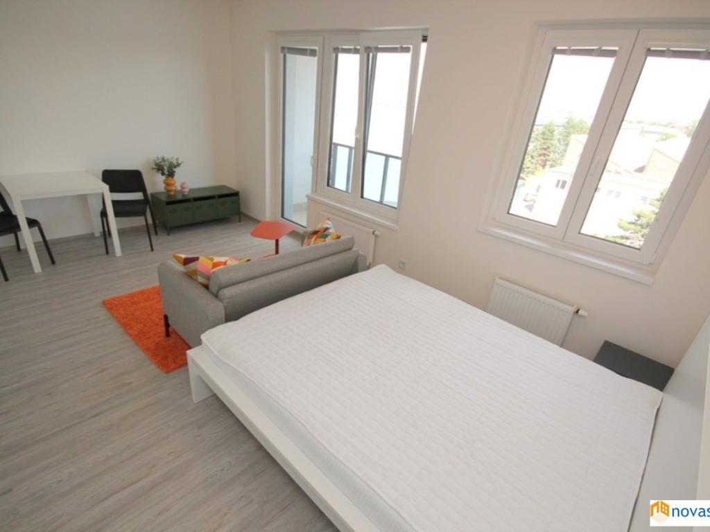 Pronájem bytu 1+kk 30 m2