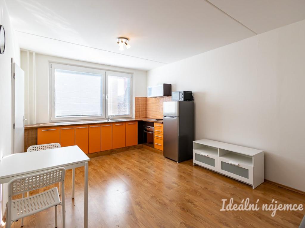 Pronájem bytu 1+kk 28 m2