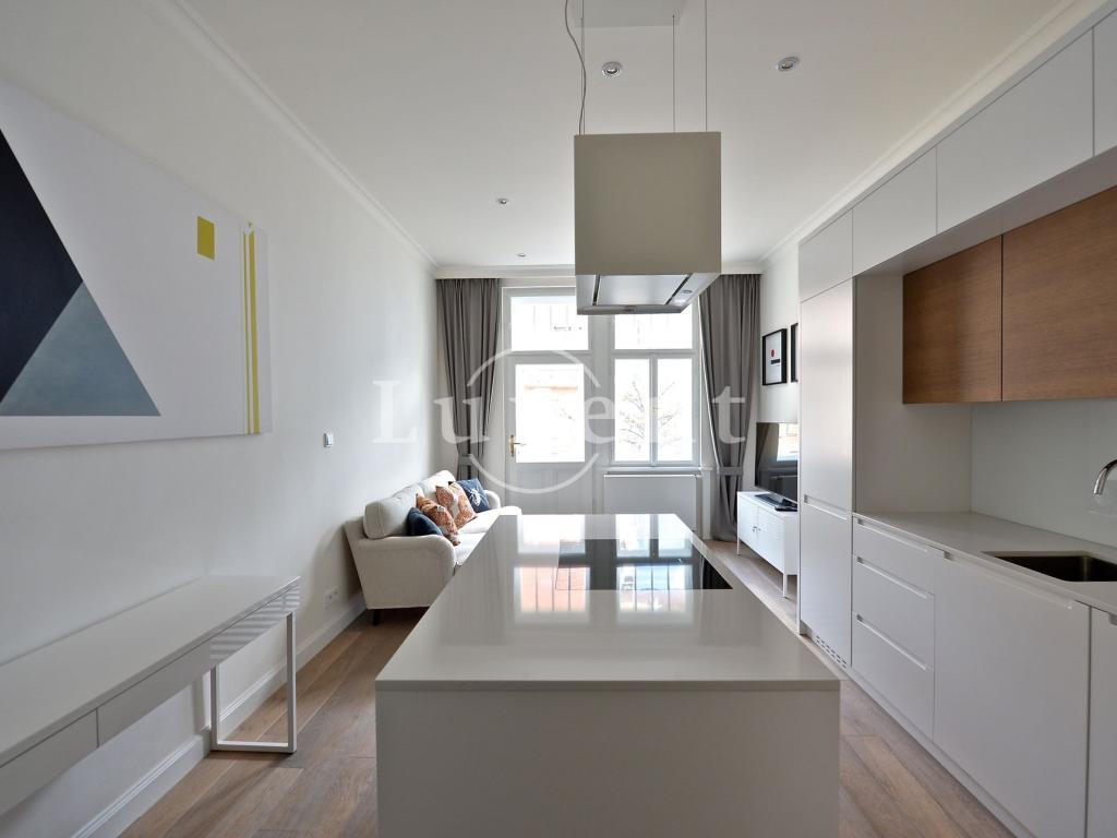 Pronájem bytu 2+kk 56 m2