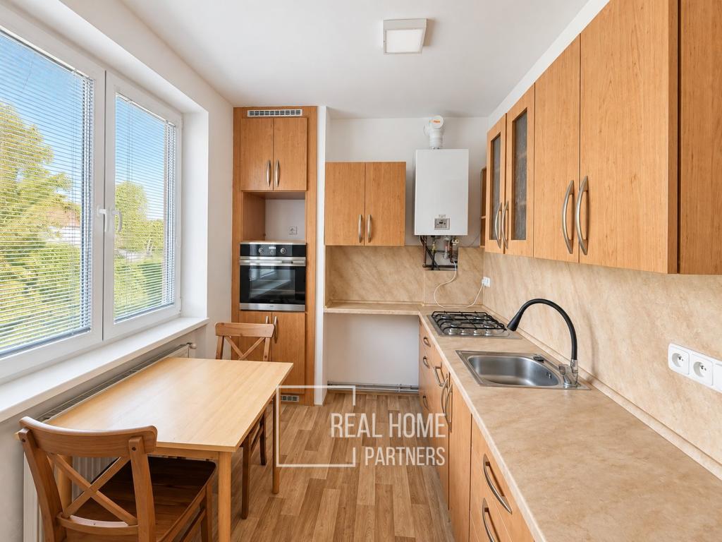 Pronájem bytu 2+1 50 m2, Rosice – náhled fotky 2