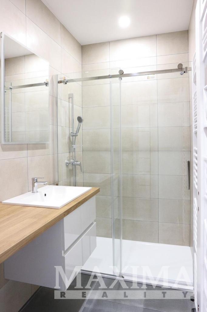 Pronájem bytu 1+kk 34 m2