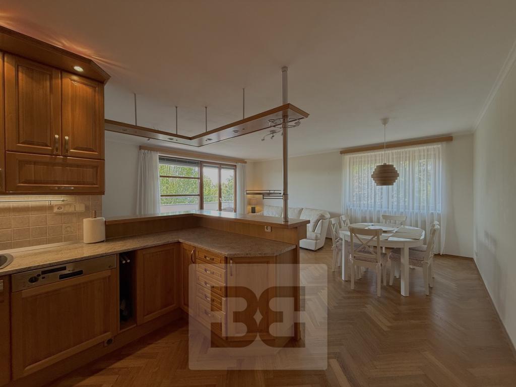 Pronájem bytu 5+kk 130 m2
