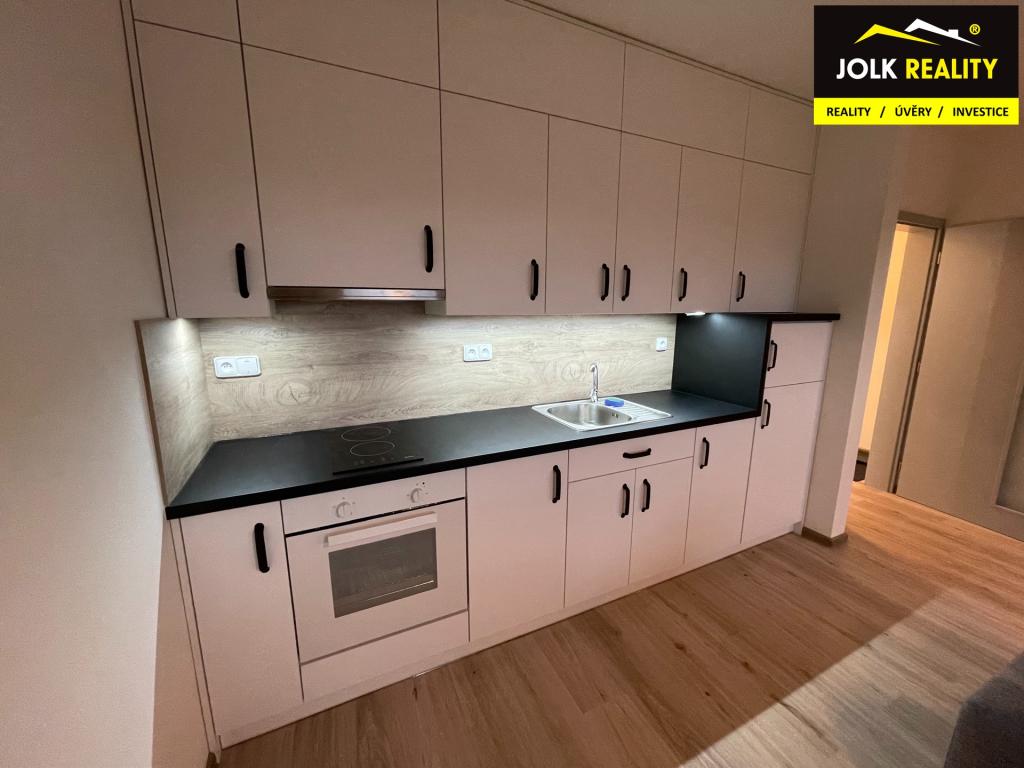 Pronájem bytu 1+kk 32 m2