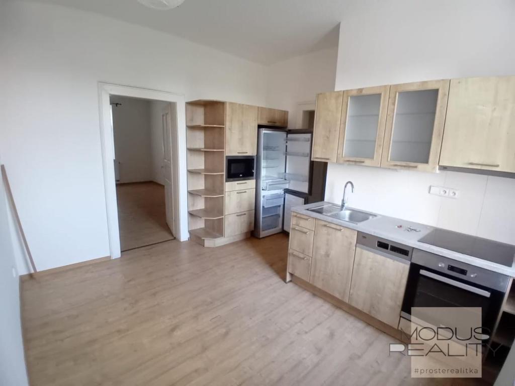 Pronájem bytu 2+1 66 m2
