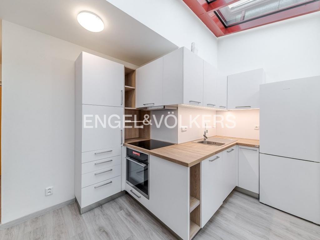 Pronájem bytu 4+1 80 m2