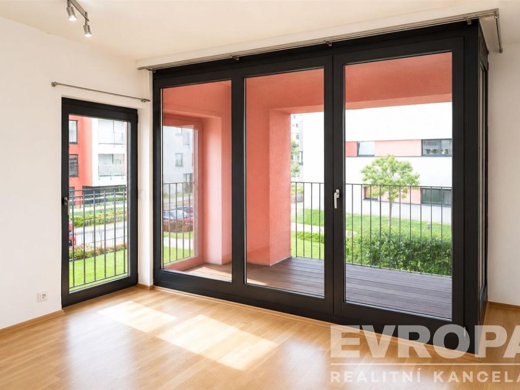 Pronájem bytu 3+kk 80 m2