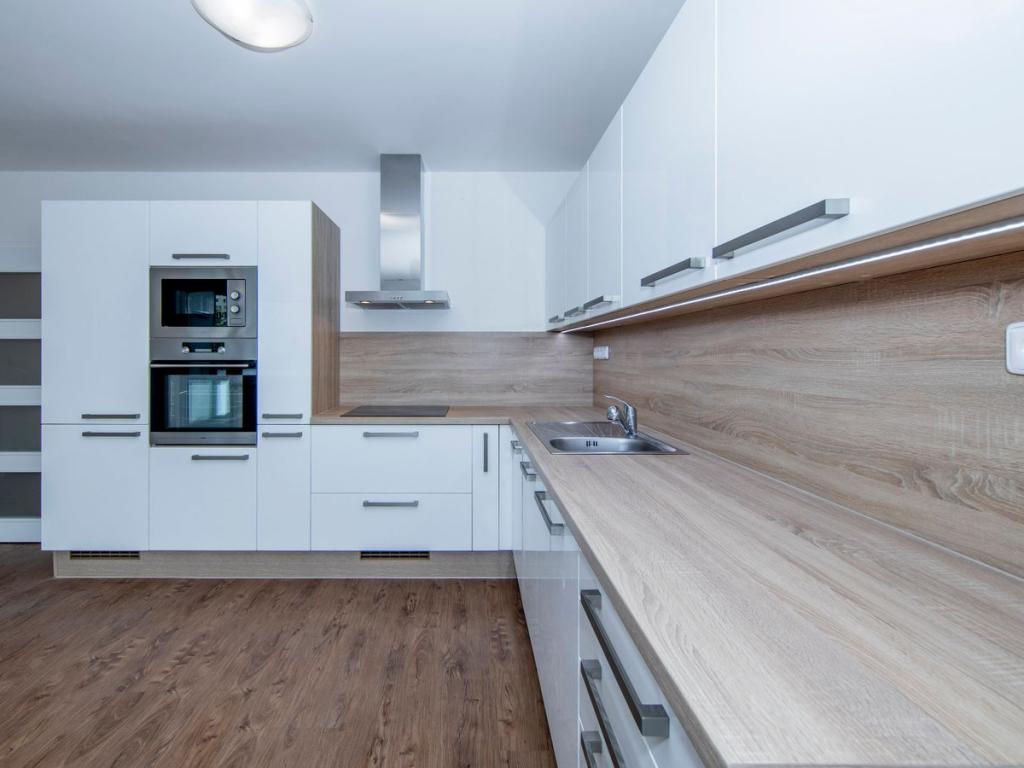 Pronajem bytu 3+kk 93 m2