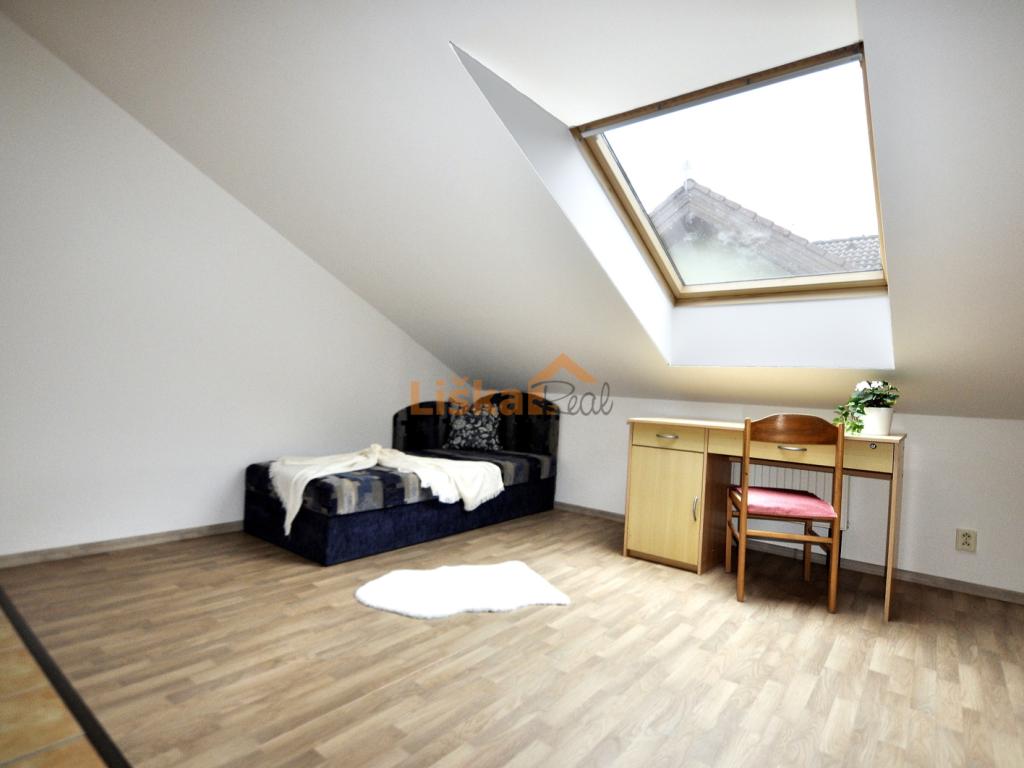 Pronájem bytu 1+kk 28 m2