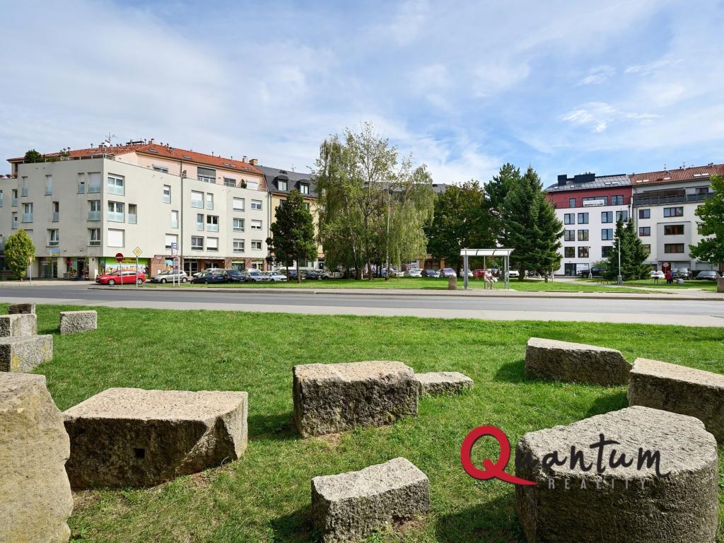 Prodej bytu 1+kk 19 m2, Praha – náhled fotky 16