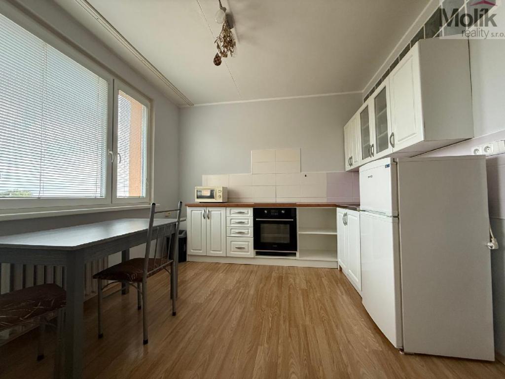Pronájem bytu 1+1 35 m2