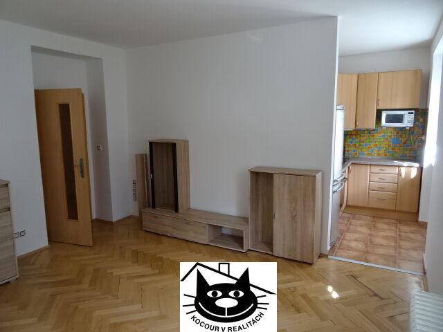 Pronájem bytu 2+kk 40 m2