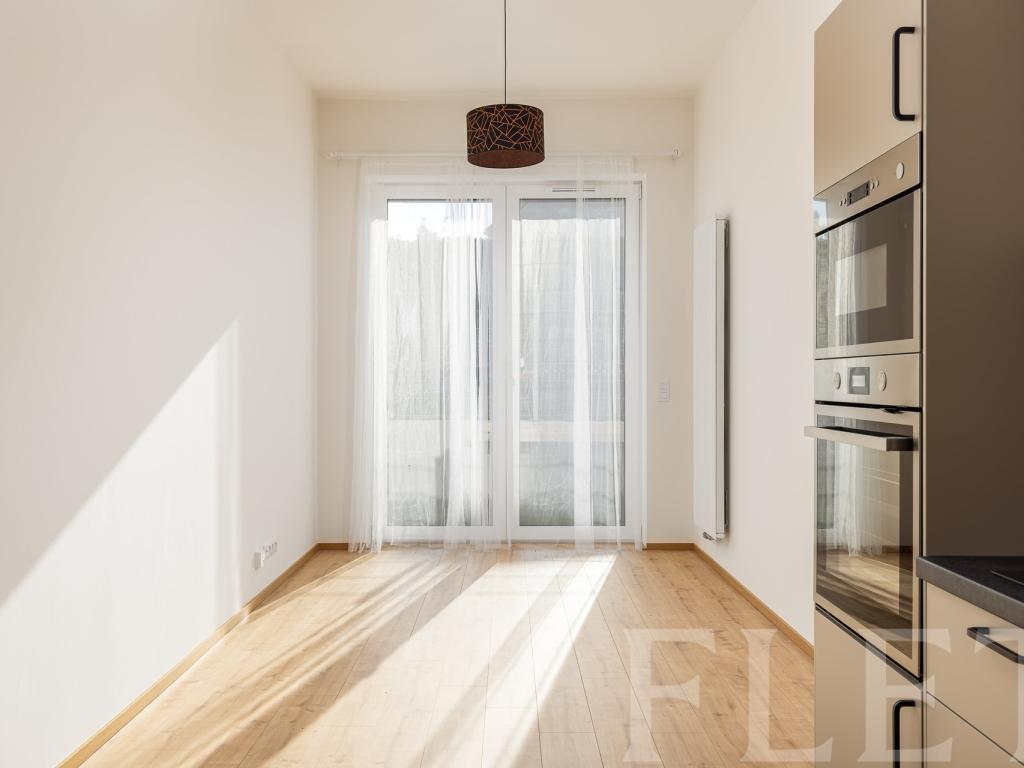 Pronájem bytu 1+kk 36 m2