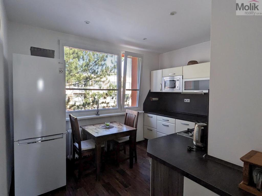 Pronájem bytu 2+1 60 m2