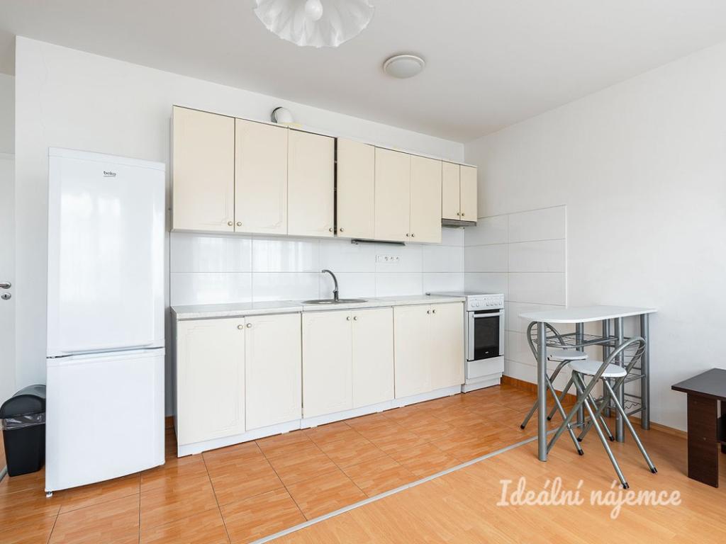Pronájem bytu 1+kk 32 m2