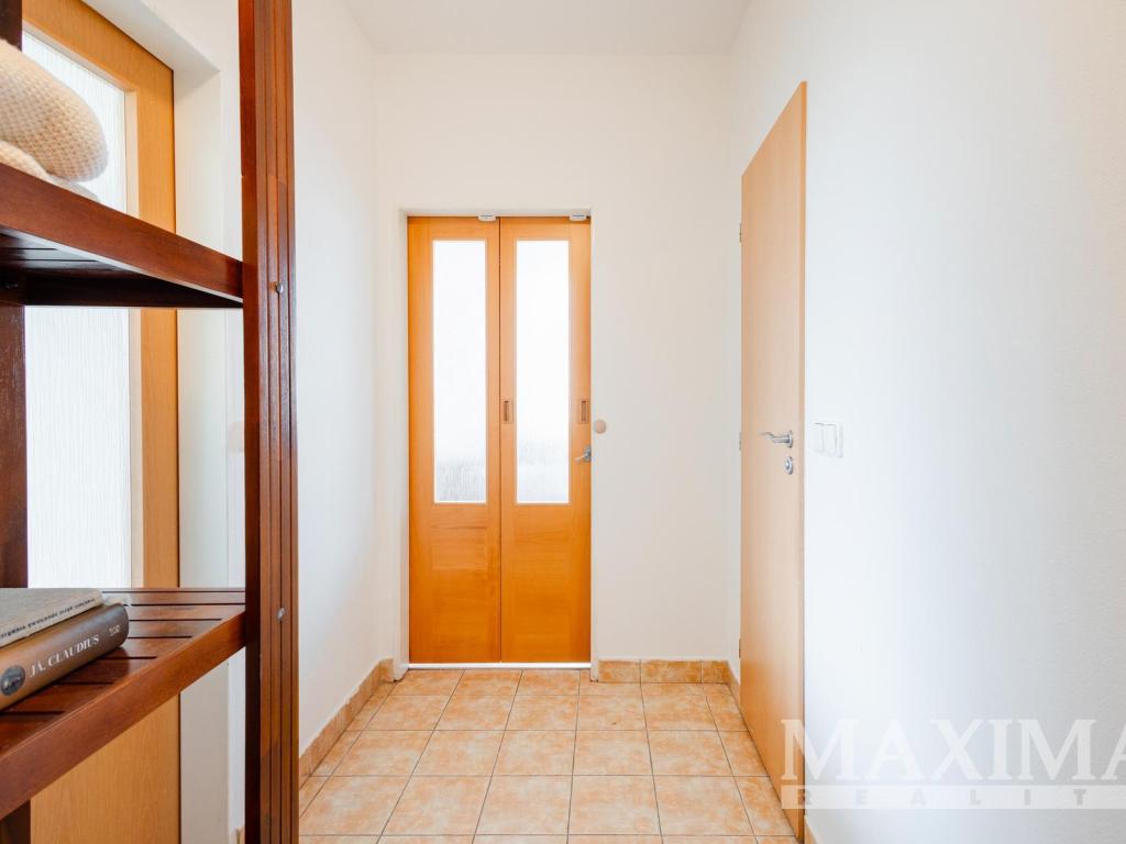 Prodej bytu 2+kk 49 m2, Praha – náhled fotky 16