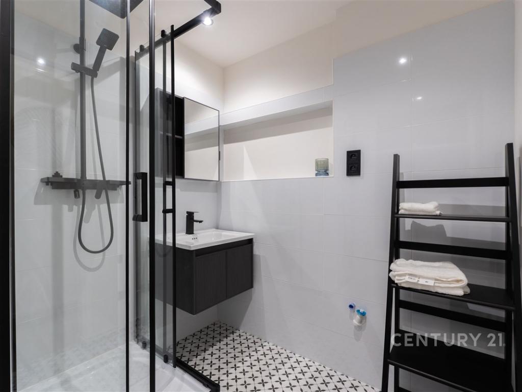 Pronájem bytu 2+1 58 m2