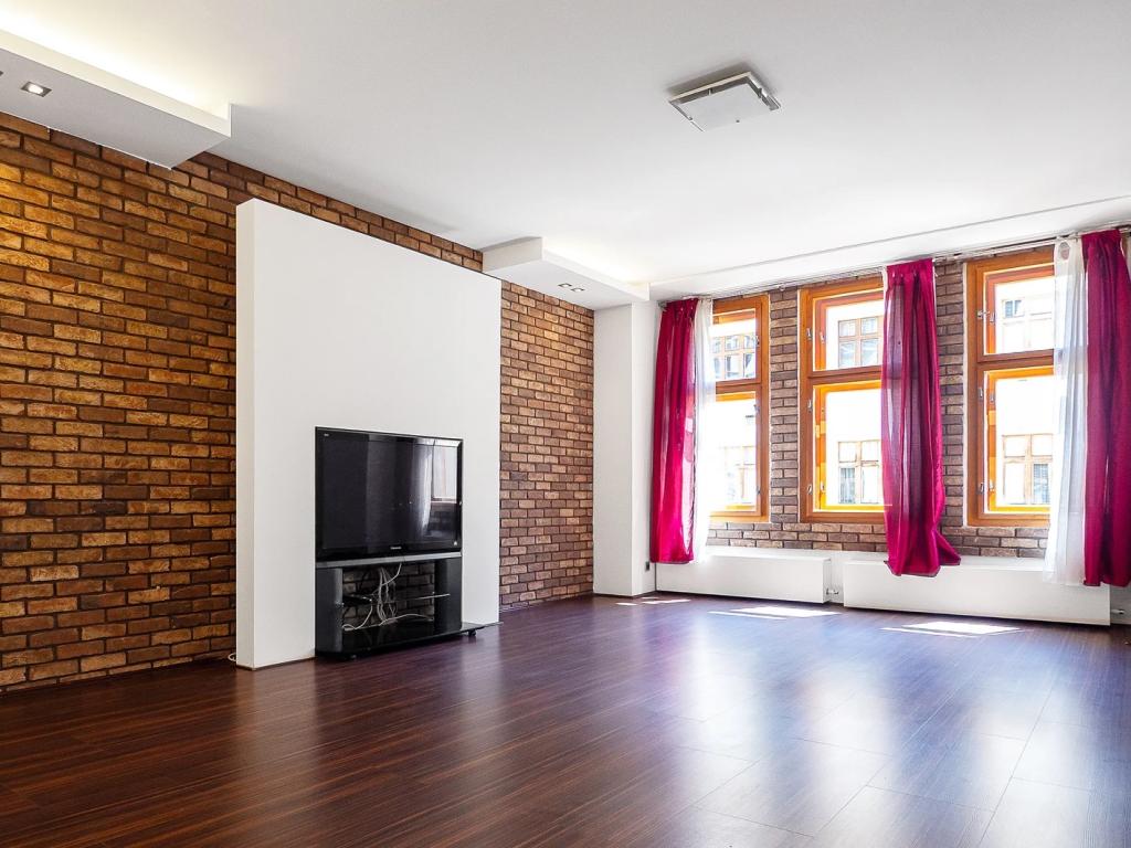 Pronájem bytu 3+kk 104 m2