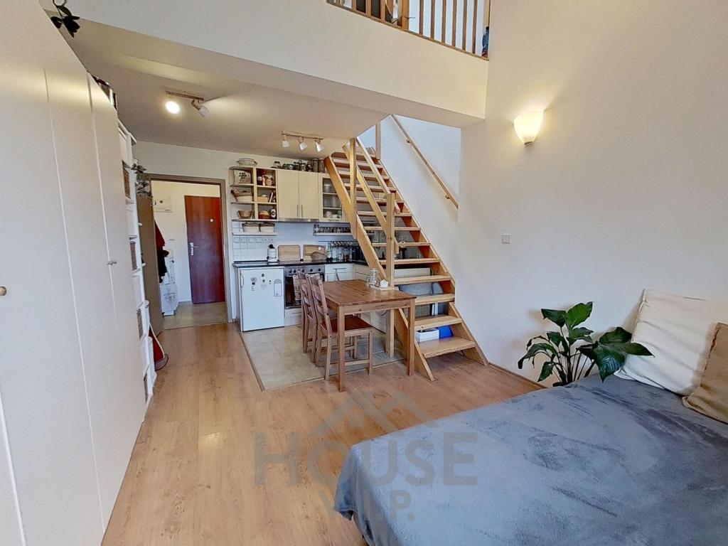 Pronájem bytu 1+kk 36 m2