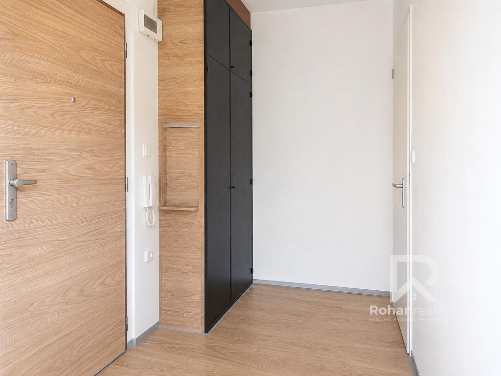 Pronájem bytu 1+kk 30 m2
