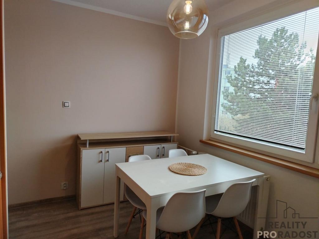 Pronájem bytu 1+1 33 m2