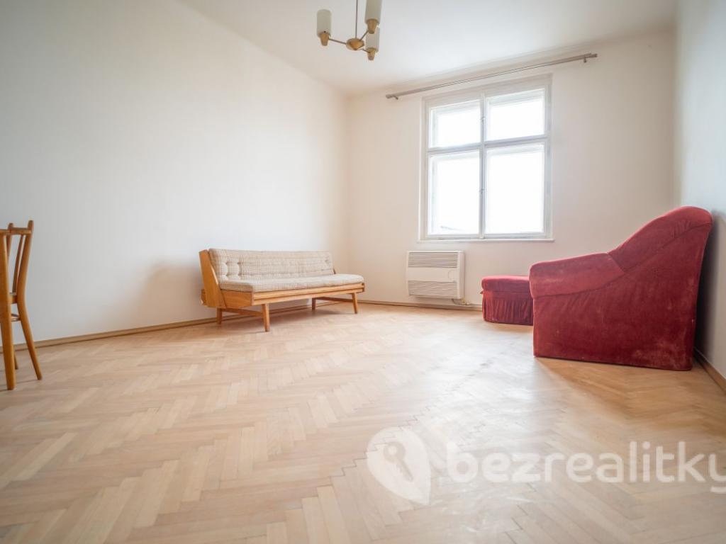 Pronajem bytu 2+1 80 m2