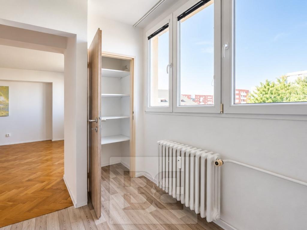 Pronájem bytu 2+1 58 m2
