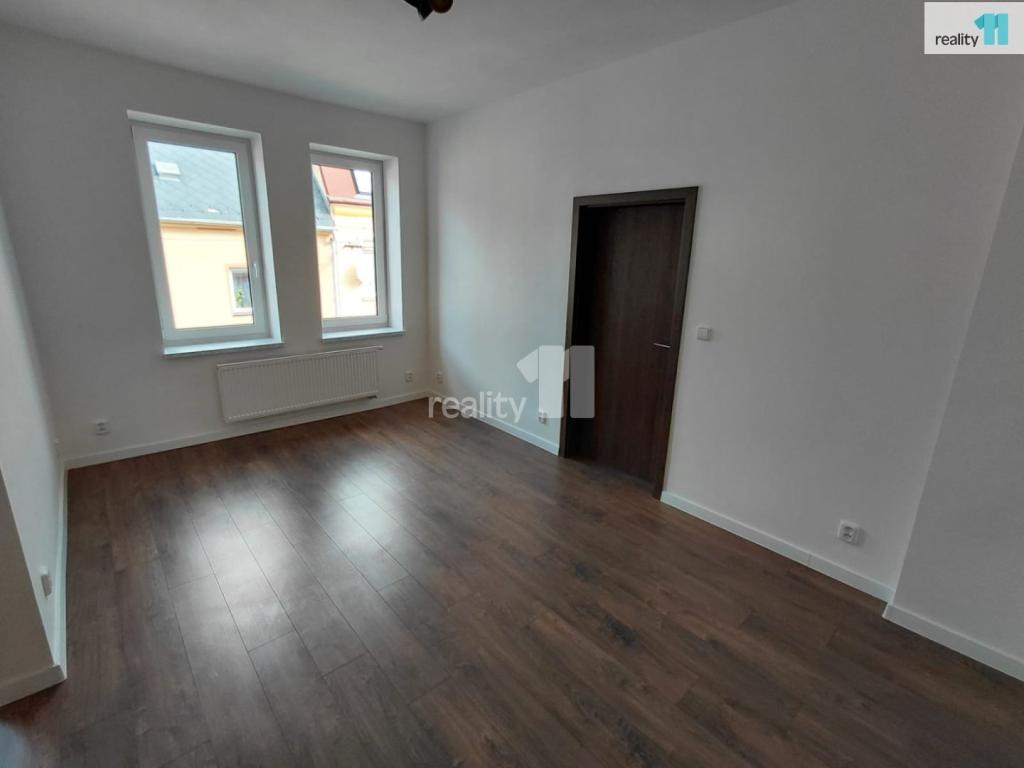 Pronájem bytu 3+1 97 m2, Aš – náhled fotky 7