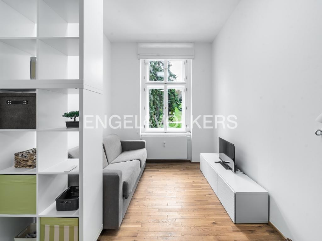 Pronájem bytu 1+kk 28 m2