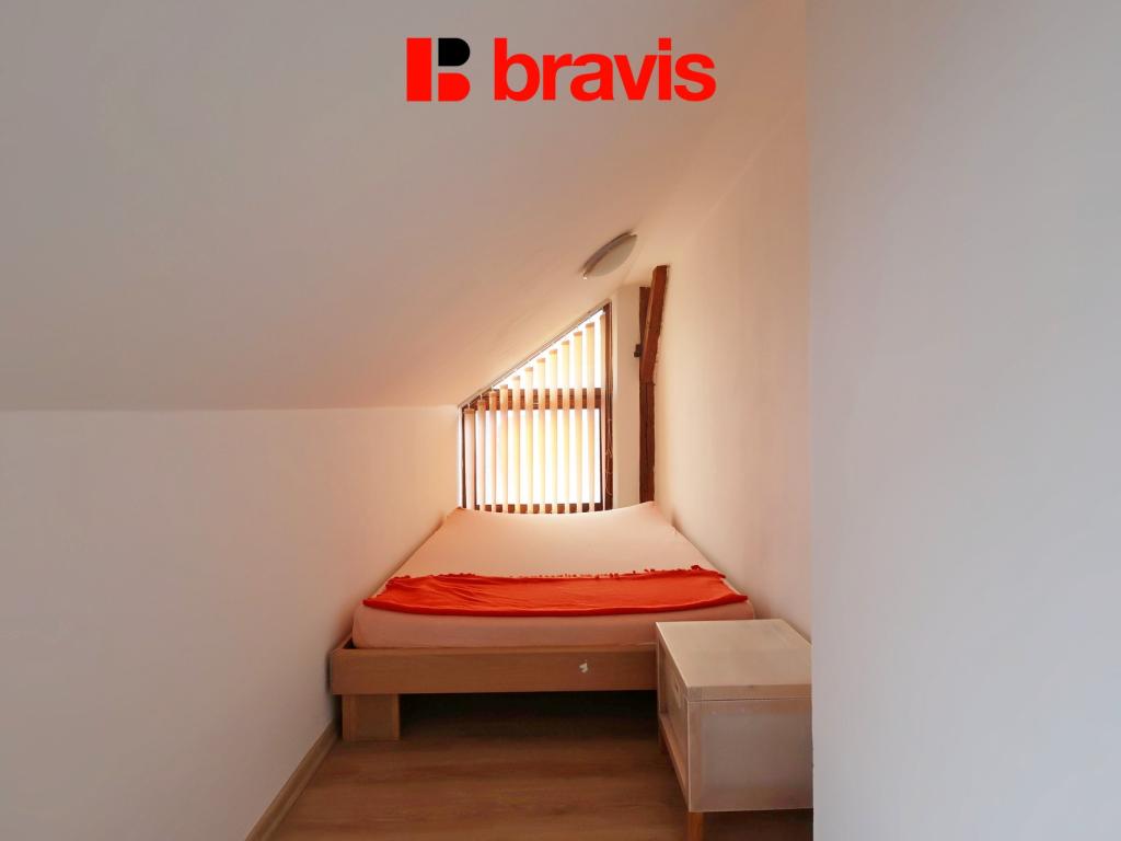 Pronájem bytu 1+kk 28 m2